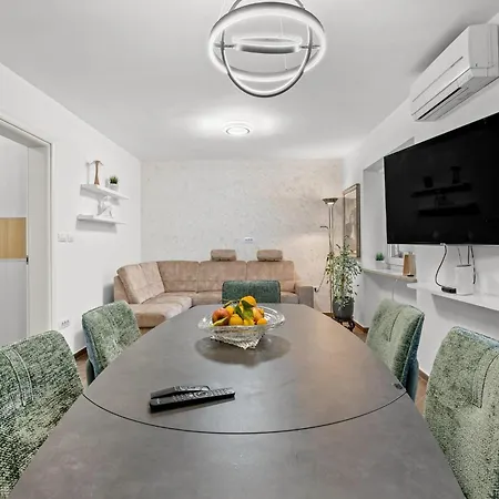 Pineta Two Bedroom *