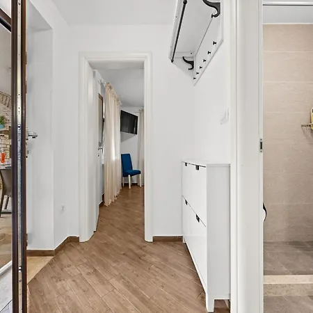 Appartement Pineta Two Bedroom