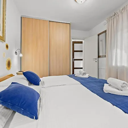 Pineta Two Bedroom * ميدولين